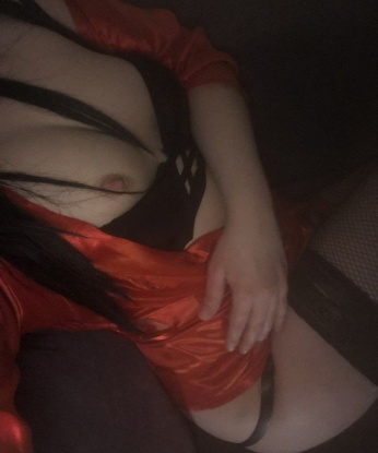 🔥 У меня есть много услуг, которые станут для тебя настоящим открытием. 😈 Мои нежные руки и прекрасное тело возбудят тебя до предела, а мои губы будут нежно целовать каждый сантиметр твоего тела. 💋 Я гарантирую полный комфорт и конфиденциальность. Мой опыт и страсть позволяют мне удовлетворять твои самые скрытые желания. 😈 У меня отличные отзывы и настоящие фото. Не упусти свой шанс на незабываемое удовольствие со мной! 💥 Олеся